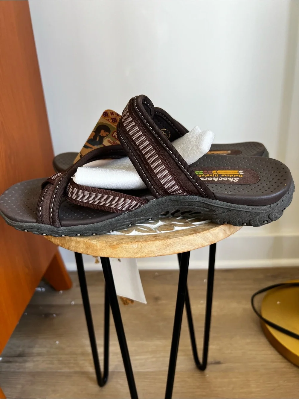 Skechers Reggaes Woman’s Dark Brown Plaid Strap Slide Sandals